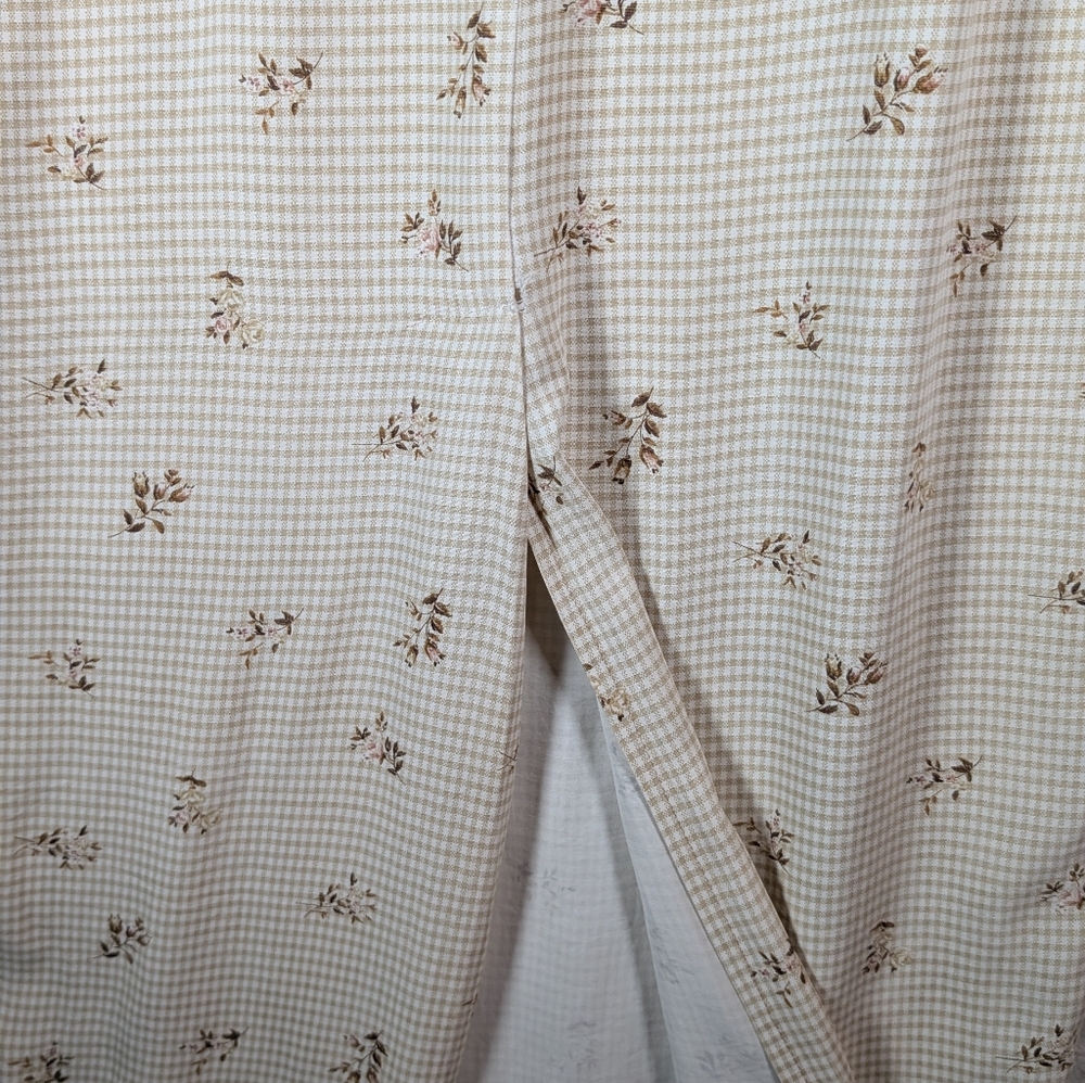 87-Elegant Cream Sleeveless Maxi Dress - Picture 5 of 5